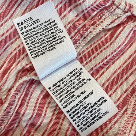 AMERICAN EAGLE • Red & White stripe • cropped top • XS • Summer Festival Country - Picture 9 of 13